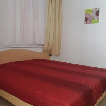 Vendégház Guest House Tashkov 2*