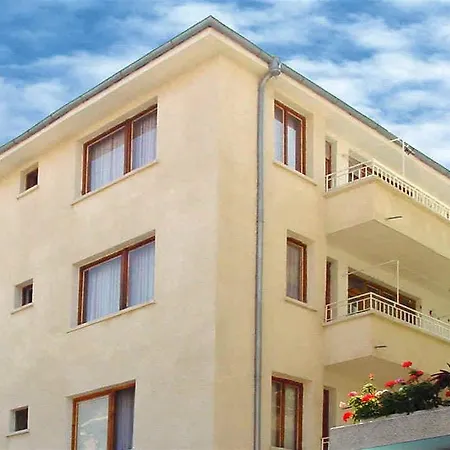Guest House Tashkov Neszebar