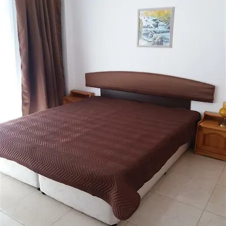 Guest House Tashkov Neszebar